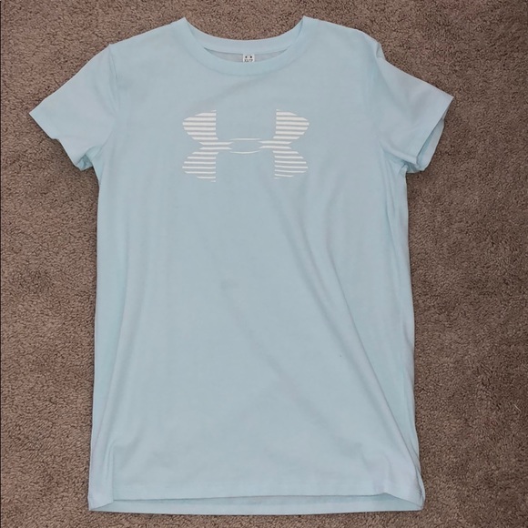 baby blue under armour shirt